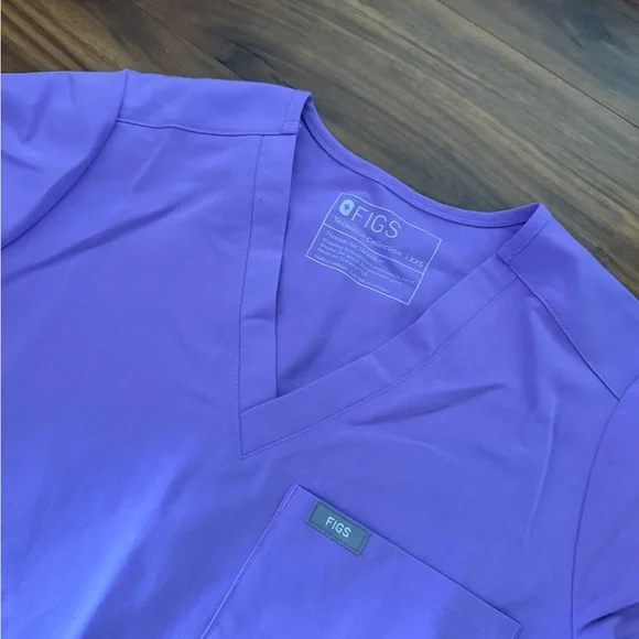 Figs Purple Women's Scrub Set - Picture 2 of 3